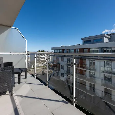 Lägenhet Osiedle Bursztynowe, Sun & Snow Kołobrzeg